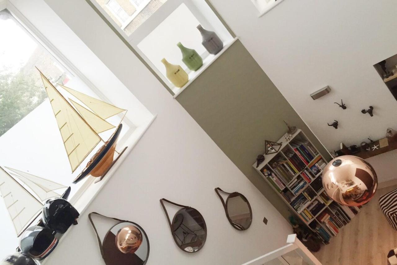 לונדון Spacious 1 Bedroom Split Level Old Pub Conversion Tower Bridge מראה חיצוני תמונה